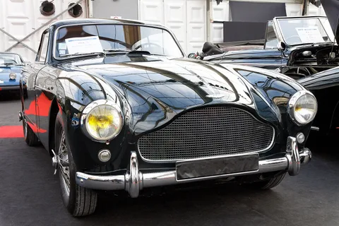 Aston Martin DB Mark III — 4