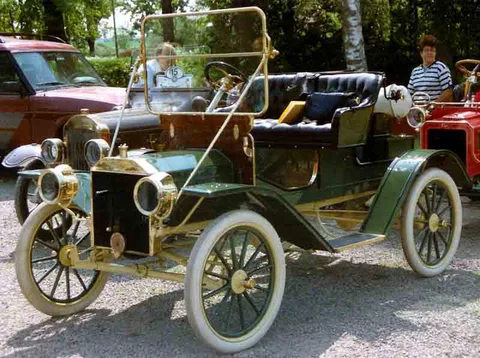 Ford S — 8