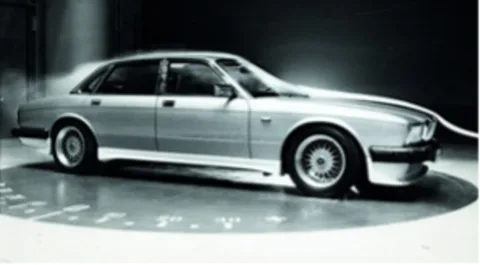 Jaguar XJ (XJ40) — 8