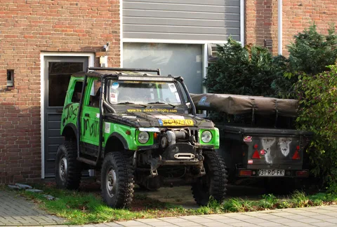 Suzuki SJ — 7