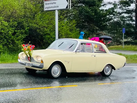 Ford Taunus P3 — 6