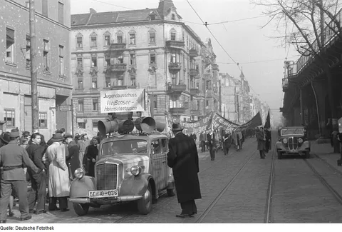 Opel 2.0 litre — 4