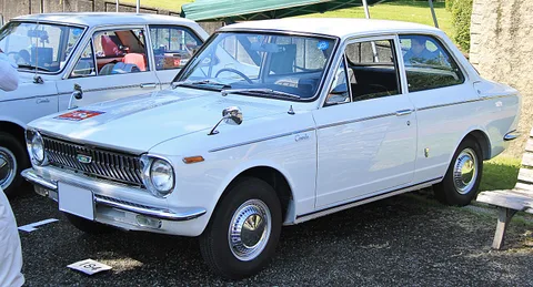 Toyota Corolla E10 — 5