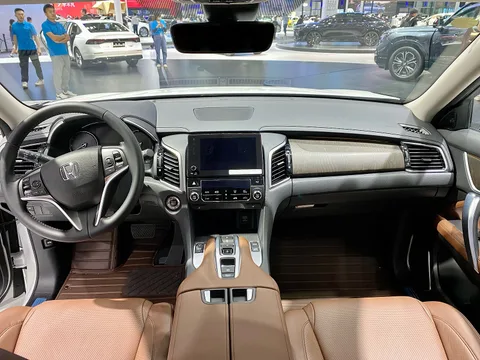 Honda Avancier — 4