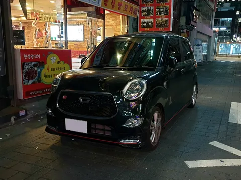 Daihatsu Cast — 3