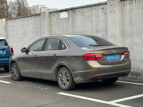 Chery Arrizo 7 — 5