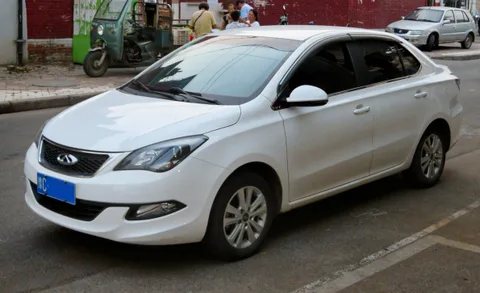 Chery Arrizo 3 — 4