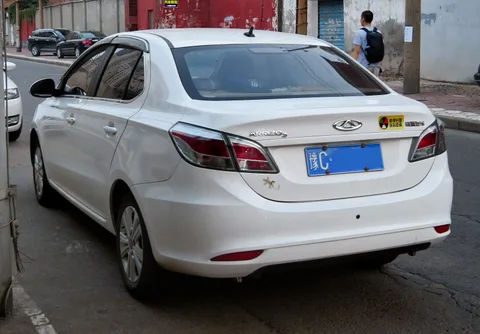 Chery Arrizo 3 — 5