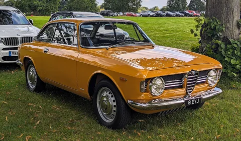 Alfa Romeo Giulia GT — 3