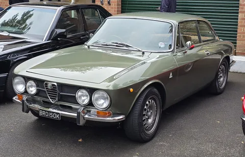 Alfa Romeo Giulia GT — 5