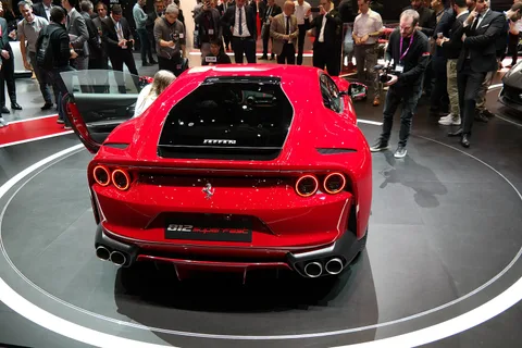 Ferrari 812 Superfast — 5