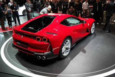 Ferrari 812 Superfast — 6