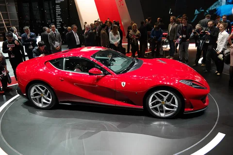 Ferrari 812 Superfast — 8