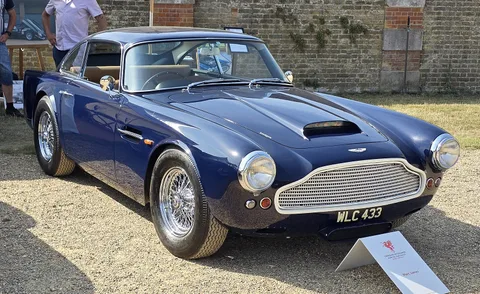 Aston Martin DB4 — 5