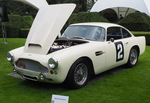 Aston Martin DB4 — 7