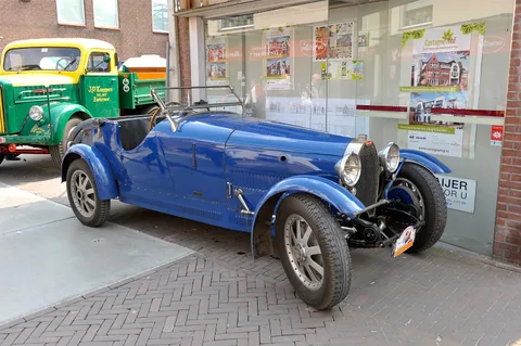 Bugatti Type 43 — 3