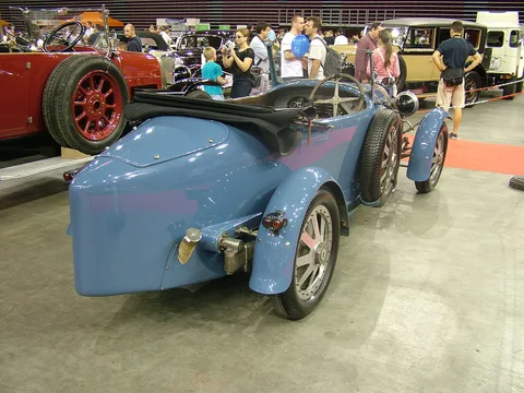 Bugatti Type 43 — 7