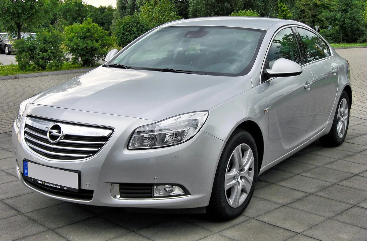 Opel Insignia A Sedan