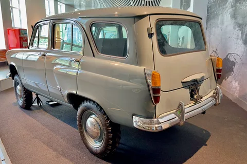 Moskvitch 410 — 8