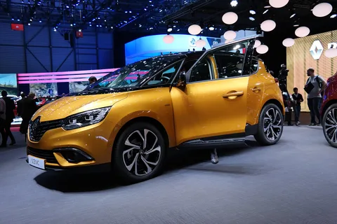 Renault Scénic IV — 4