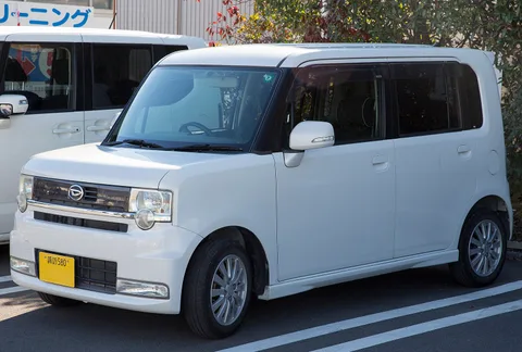 Daihatsu Move Conte — 3