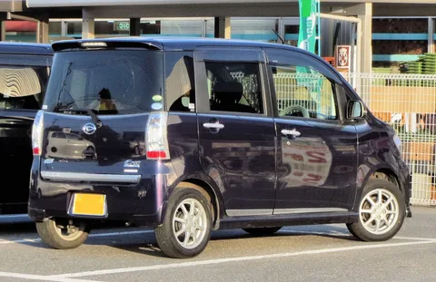 Daihatsu Tanto Exe — 6