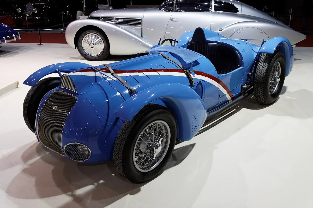 Delahaye Type 145