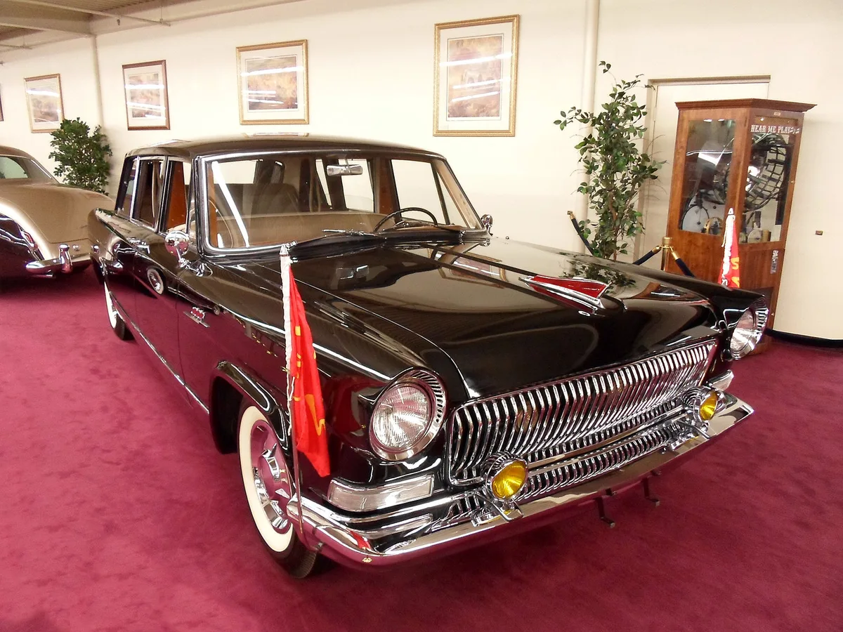 Hongqi CA770