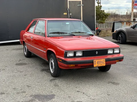 Renault Alliance — 4