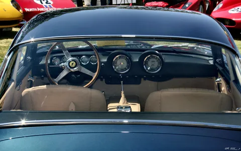 Ferrari 250 GT Lusso — 8