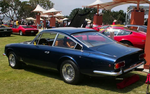 Ferrari 365 GT 2+2 — 5