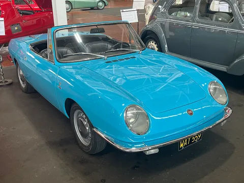 Fiat 850 Spider — 3