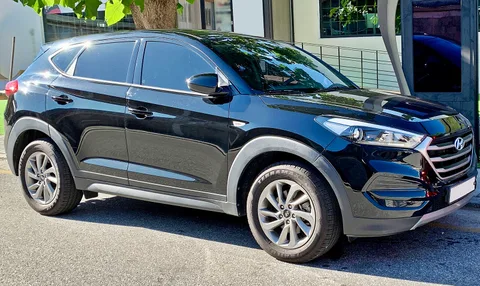 Hyundai Tucson (TL) — 6