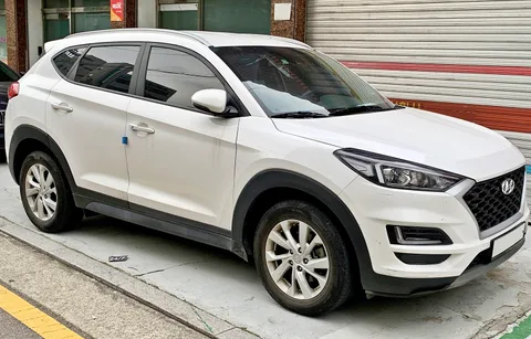 Hyundai Tucson (TL) — 8