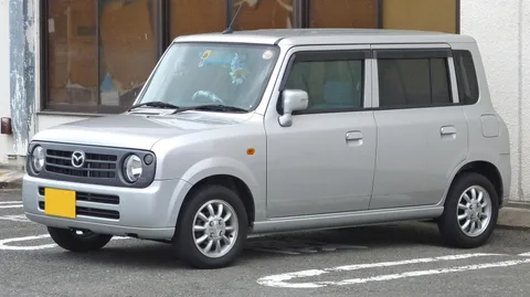 Mazda Spiano — 4