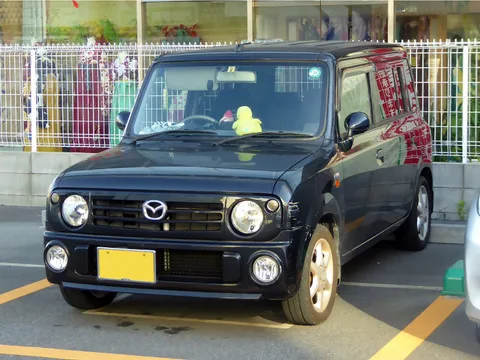 Mazda Spiano — 7