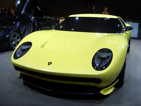 Lamborghini Miura concept — 4