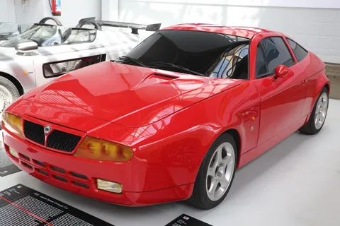 Lancia Hyena — 2