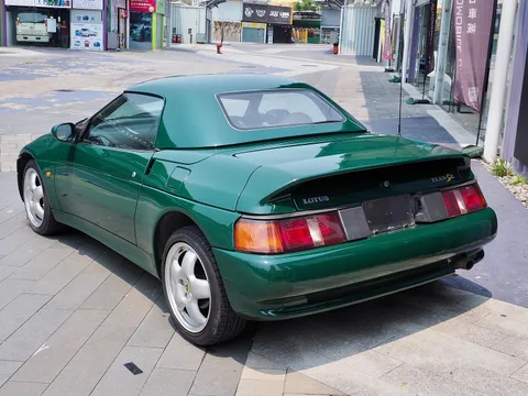 Lotus Elan M100 — 4