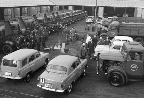 Moskvich 423 — 3