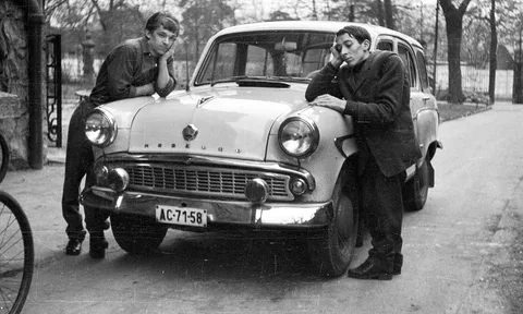 Moskvich 423 — 8