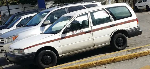 Nissan Tsuru — 3