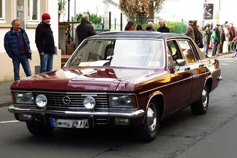 Opel Admiral B — 3