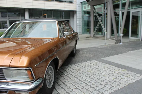 Opel Admiral B — 7