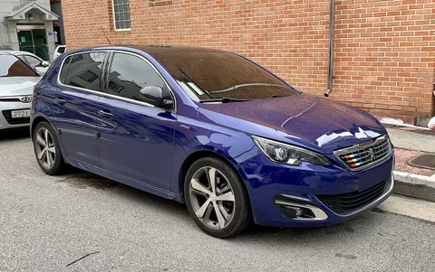 Peugeot 308 II — 2