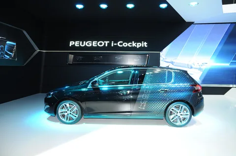 Peugeot 308 II — 7