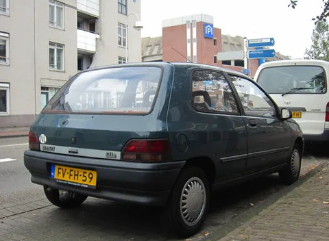 Renault Clio I — 3