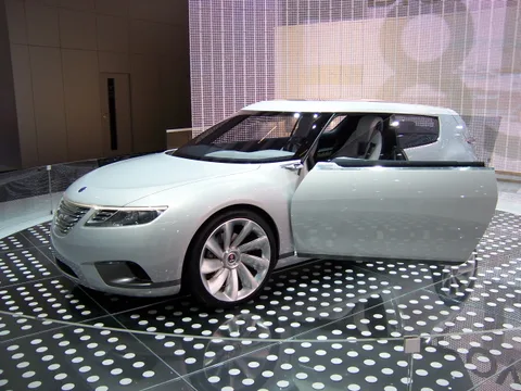 Saab 9-X Biohybrid — 5