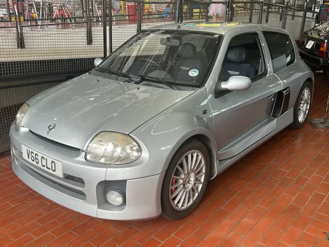 Renault Clio V6 Renault Sport — 4
