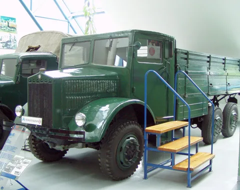 Tatra 85 — 5